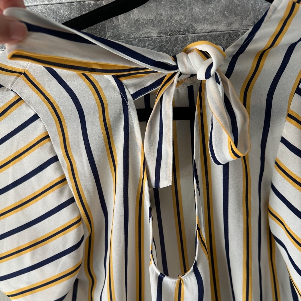 Blouse - Picture 5 of 5